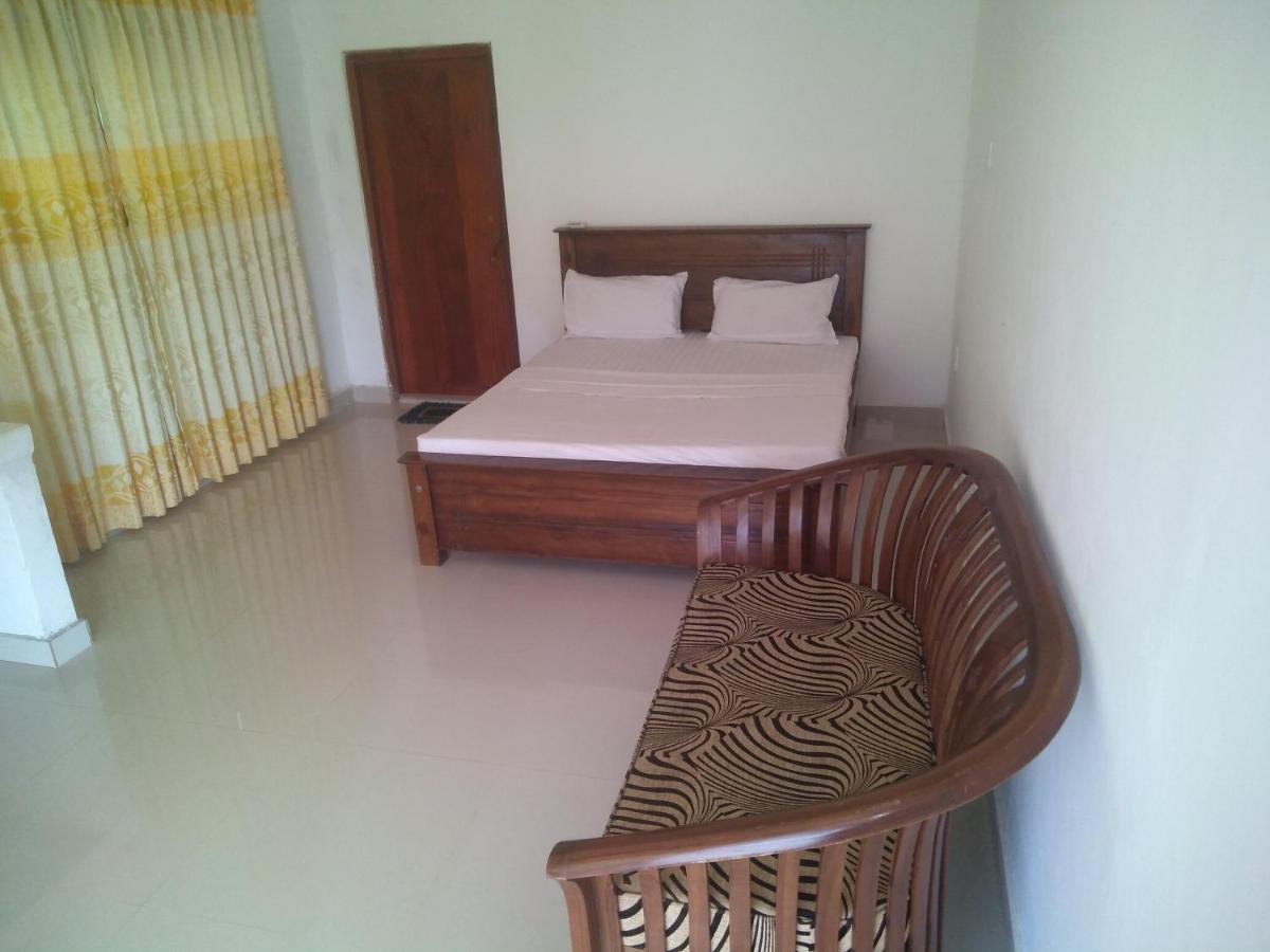 Sinharaja Hostel 114 Денияйя Экстерьер фото