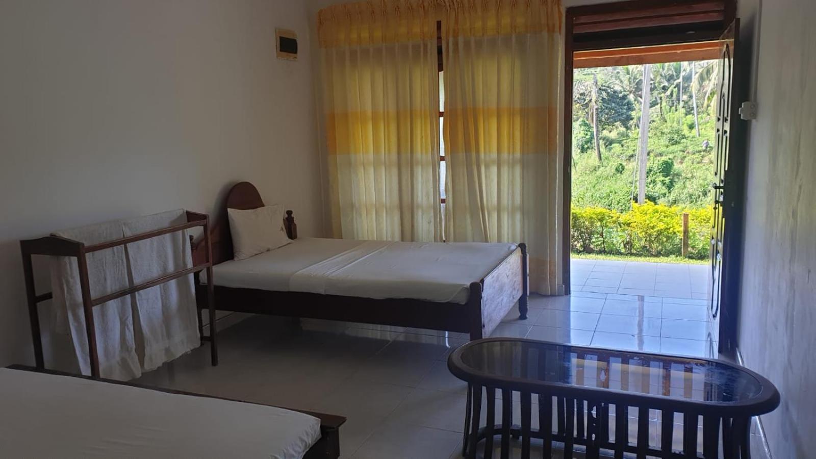 Sinharaja Hostel 114 Денияйя Экстерьер фото
