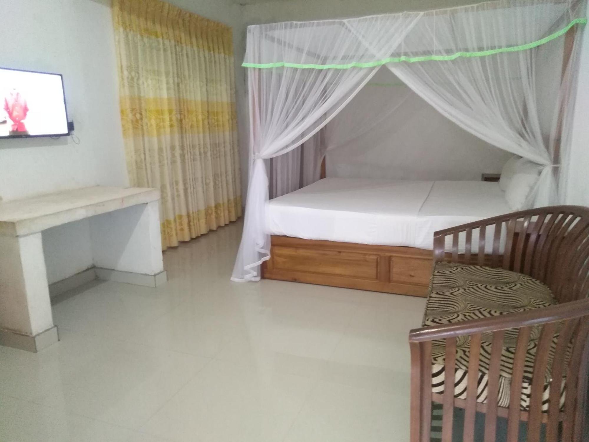 Sinharaja Hostel 114 Денияйя Экстерьер фото