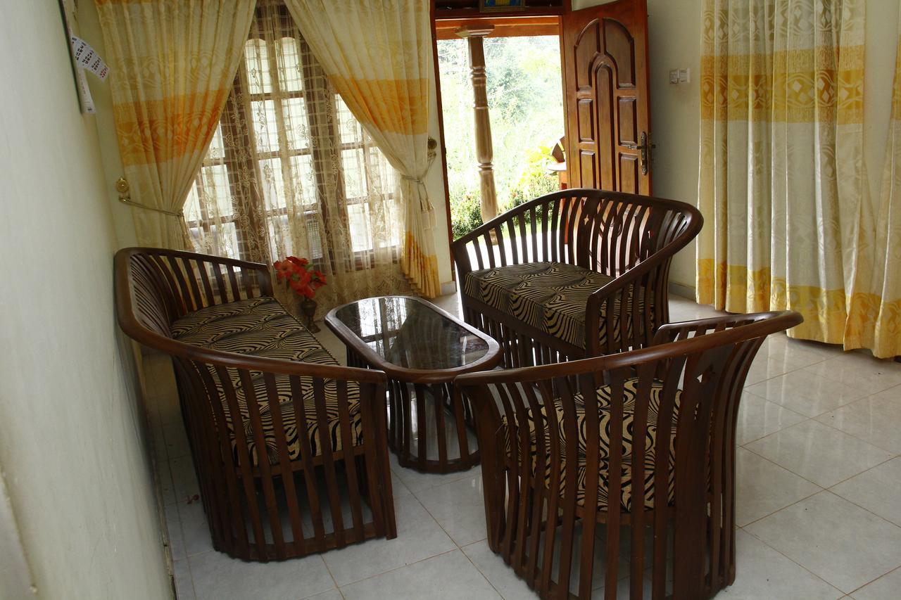 Sinharaja Hostel 114 Денияйя Экстерьер фото
